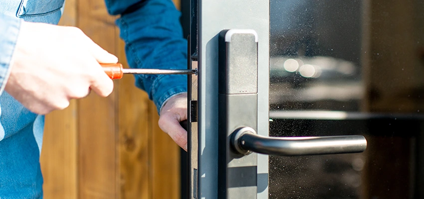Aluminium Door Lock Replacement in San Gabriel, California